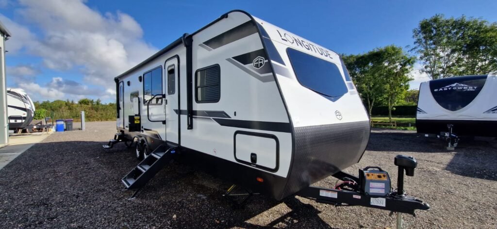 buy-5th-wheel-caravan-uk-american-caravans-ltd